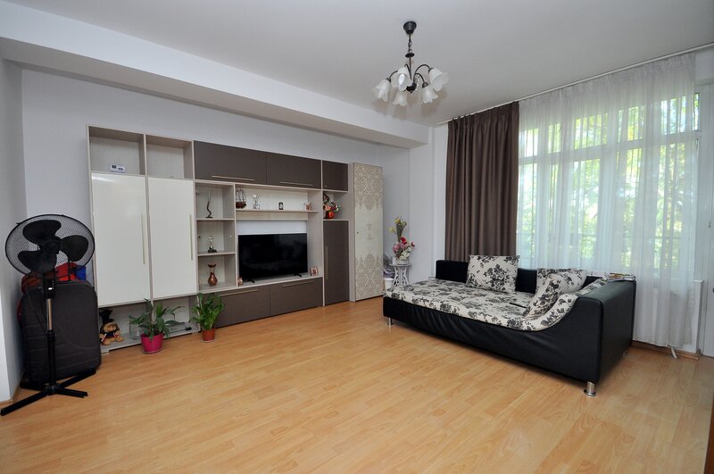 Drumul Taberei, bloc 2009, apartament 2 camere 76 mp + loc parcare